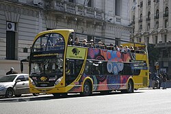 Buenos Aires Bus, the city's tour bus service. The official estimate is that the bus carries between 700 and 800 passengers per day.[127]