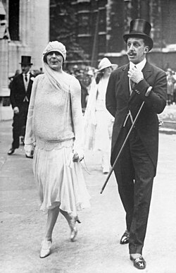 The former king in London in 1932