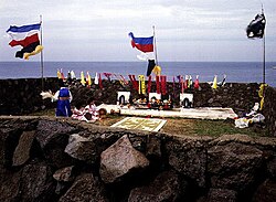 A ritual seen from afar