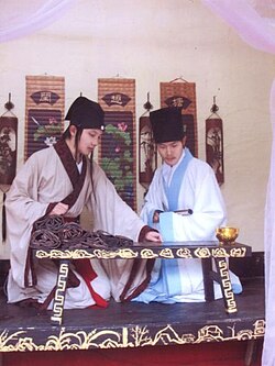Modern Han Chinese men wearing hanfu.
