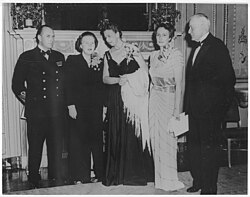 Crown Prince Olav of Norway, Princess Juliana of the Netherlands, Eleanor Roosevelt, Crown Princess Märtha of Norway, and Thomas J. Watson at the Waldorf Astoria in 1944.