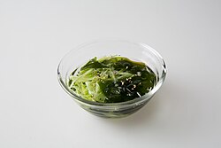 Cold cucumber wakame soup
