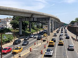 Air Train JFK path above the Van Wyck Expressway