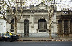 Traditional Boedo-area rowhouse, once ubiquitous in Buenos Aires