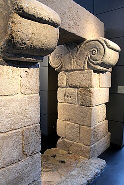 Gate from the Israelite city of Hazor's royal fort, dating to the time of Ahab, 9th century BCE