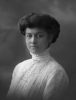 Molla Mallory, the all-time record holder in women's singles