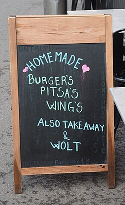 Advertisement with three super­flu­ous apostrophes