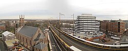 Panorama of New Brunswick station track to New York City