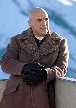 Telly Savalas on location