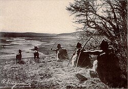 Selkʼnam hunters (1930)