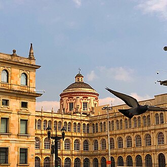 The Plateresque Colonial Colegio Mayor de San Bartolomé, built between 1604 and 1622