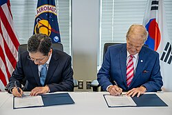 Bilateral meeting and joint statement signing between the Korea AeroSpace Administration (KASA) and NASA