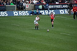 Wilkinson performing his familiar pre kick ritual