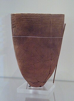 Korean earthenware jar with comb pattern; made 4000 BC, Amsa-dong, Seoul, now in British Museum