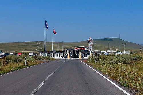 West terminus S13: Kartsakhi border checkpoint