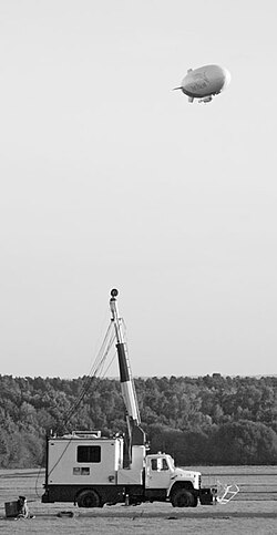 The Spirit of Dubai approaches its motorized mooring mast