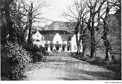 Groote Schuur in 1899, Rhodes's home in Cape Town at the time