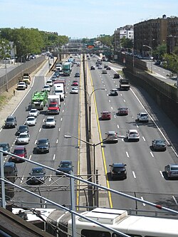 The Cross Bronx Expressway in New York, United States uses asphalt and concrete pavement, both of which are popular road surfaces on highways.