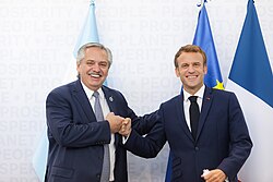 Macron with Argentina President Alberto Fernández at the G20 summit in October 2021