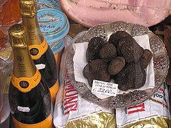 Summer truffles in a shop in Rome