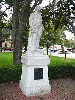 Statue of Bernardo de Gálvez in Spanish Plaza, Mobile, Alabama