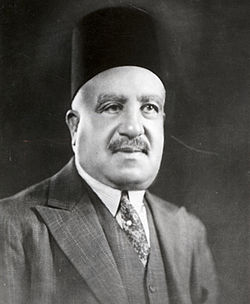 Talaat Harb, president of the Bank of Egypt, contributed £E100 to the establishment of the club.
