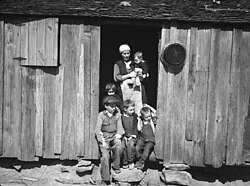 Photo of sharecropper family in Walker County, Alabama, c. 1937
