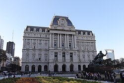 The Libertad Palace (Domingo Faustino Sarmiento Cultural Center), located at the former Central Post Office, is the largest of South America.