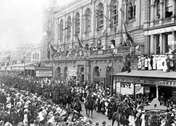 The 2nd Light Horse Regiment march through Brisbane, Queensland, in 1919