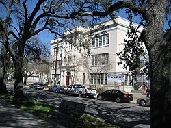 Andrew Jackson School in 2007