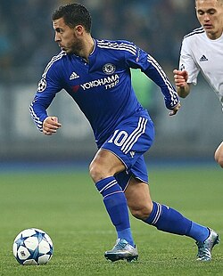 Hazard playing for Chelsea in 2015