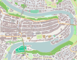 The Aare flows in a wide loop around the Old City.