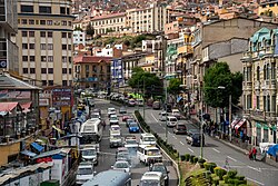 Rush hour traffic on Mariscal Santa Cruz Avenue in the city center