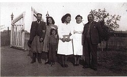 French immigrants in Bahía Blanca around 1940.