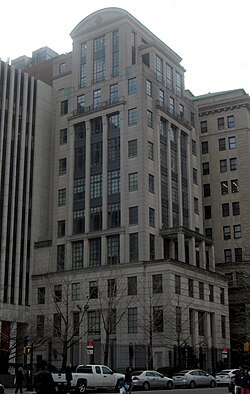 Brooklyn Law School's 1994 new classical "Fell Hall" tower, by architect Robert A. M. Stern