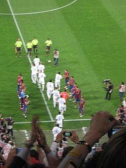 Barcelona players performing the pasillo at the Santiago Bernabéu in 2008