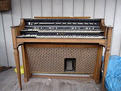 The H-100 was an unsuccessful attempt to replace the B-3