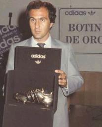 Carlos Morete, the second top scorer in the history of the club after Germán Dévora.