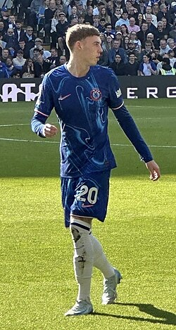 Palmer playing for Chelsea in 2025