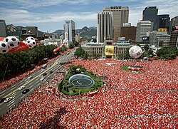 South Koreans watching their country's national team play Italy in the Round of 16 in Seoul Plaza
