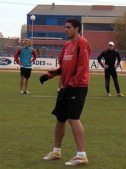 Riquelme, with Diego Forlán and Sebastián Viera, during a training session with Villarreal in 2005